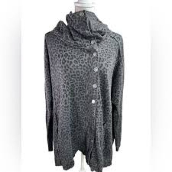 We the Free | Gray Leopard Print Women's Sweater with Asymmetrical buttons - Picture 1 of 5